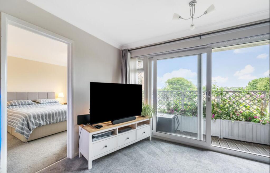 Apartment in Taunton - More