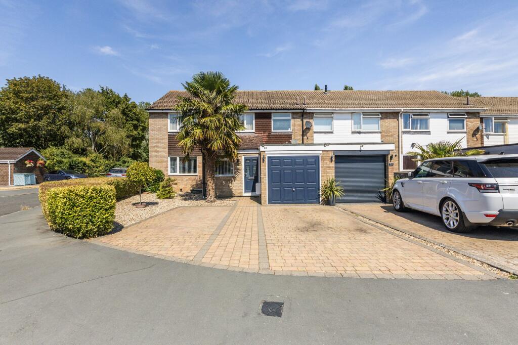 Main image of property: Chaunterell Way, Abingdon, OX14