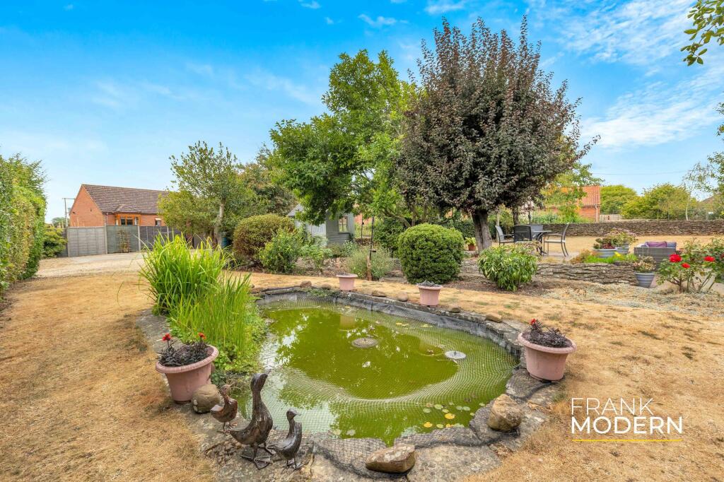 House in South Kesteven, Morton & Hanthorpe - View 5