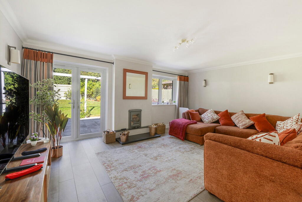 House in Rochester - View 4