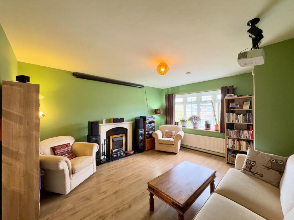 Talbot Drive, Briercliffe, Burnley - View 4