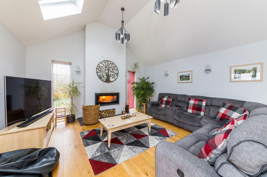 Main image of property: Toot Baldon, South Oxfordshire, OX44