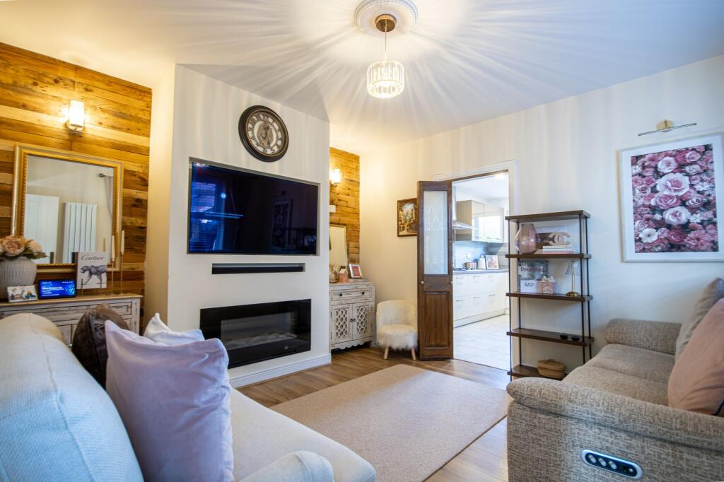 House in Peterborough - View 5