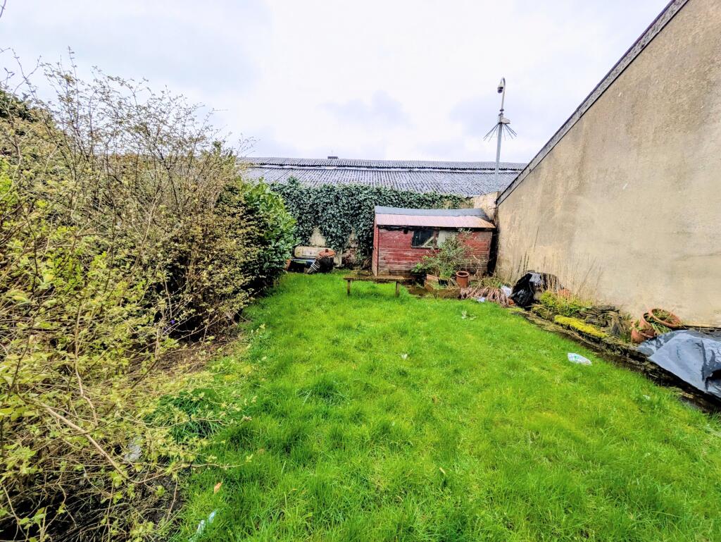 Additional image 9 of Sticker Lane, Bradford, BD4