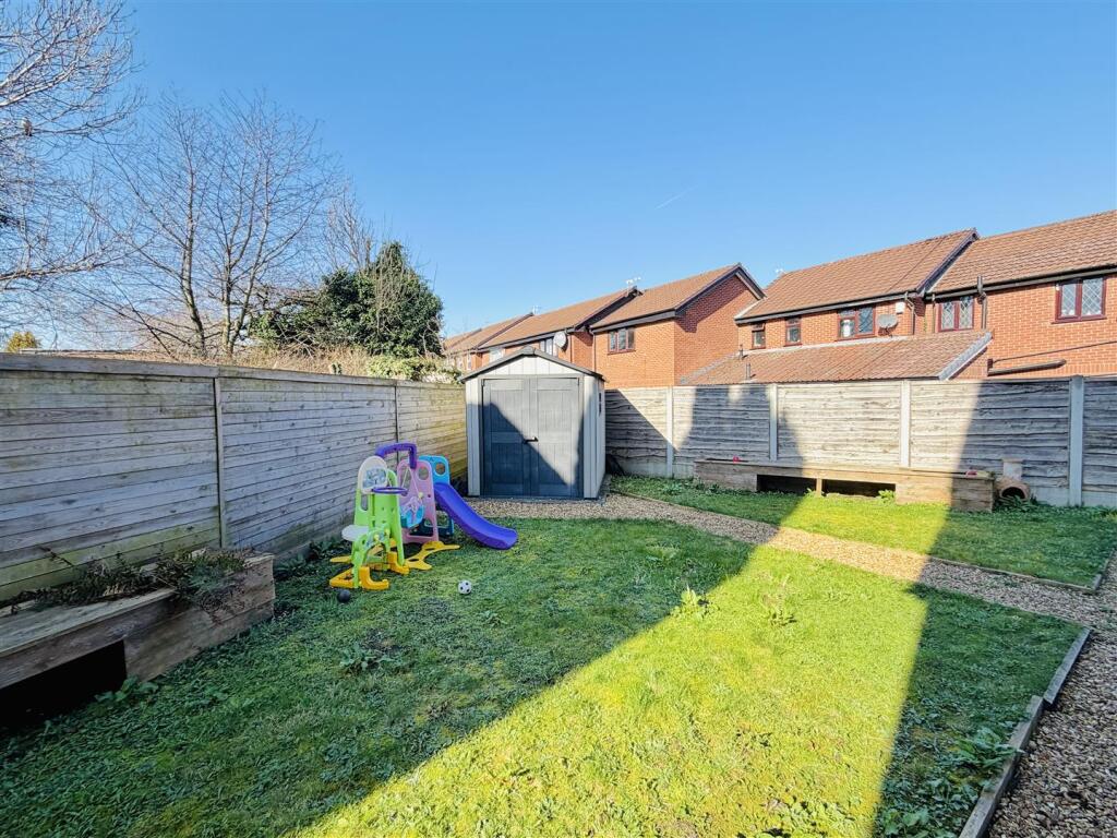 Heyes Drive, Timperley, Altrincham – pohled 4
