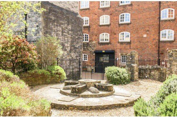 Property photo 10