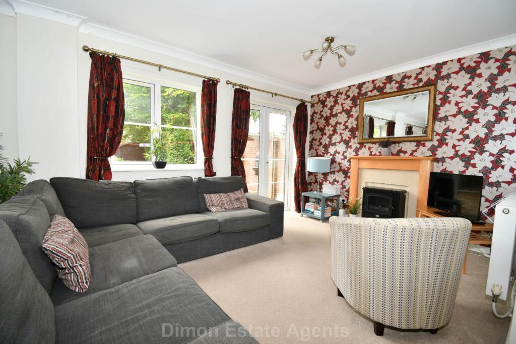 House in Portsmouth - More