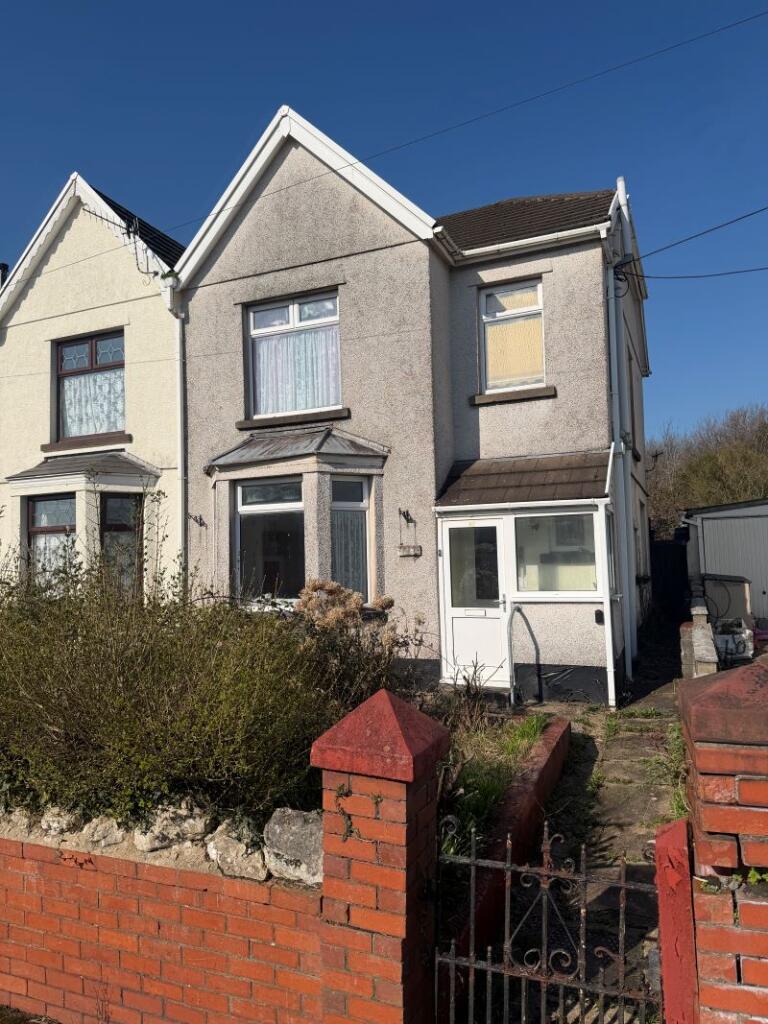 Main image of property: 42 Brunant Road, Gorseinon, Swansea, West Glamorgan, SA4 4FL