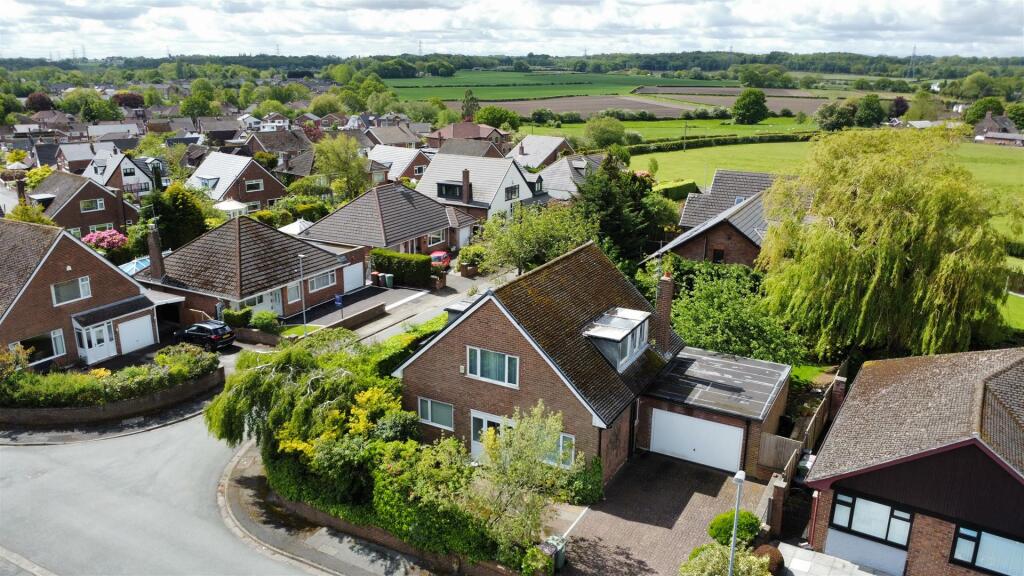 Main image of property: Villiers Crescent, Eccleston, St Helens
