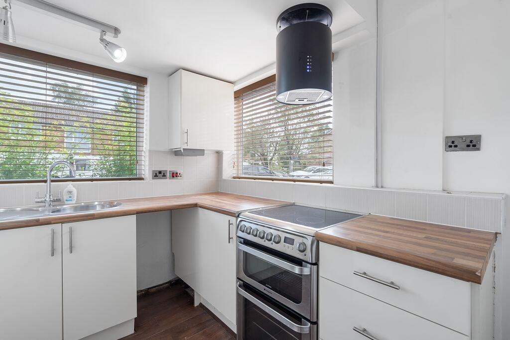 Apartment in Westhoughton, Wingates - View 2