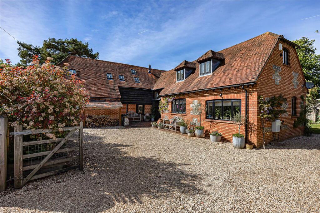 Main image of property: Blackmore Lane, Sonning Common, Oxfordshire, RG4
