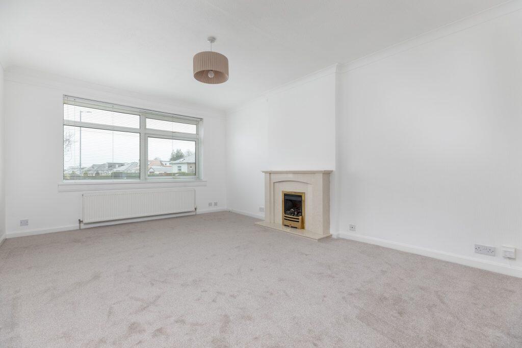 Kennedy Court, Giffnock photo 2