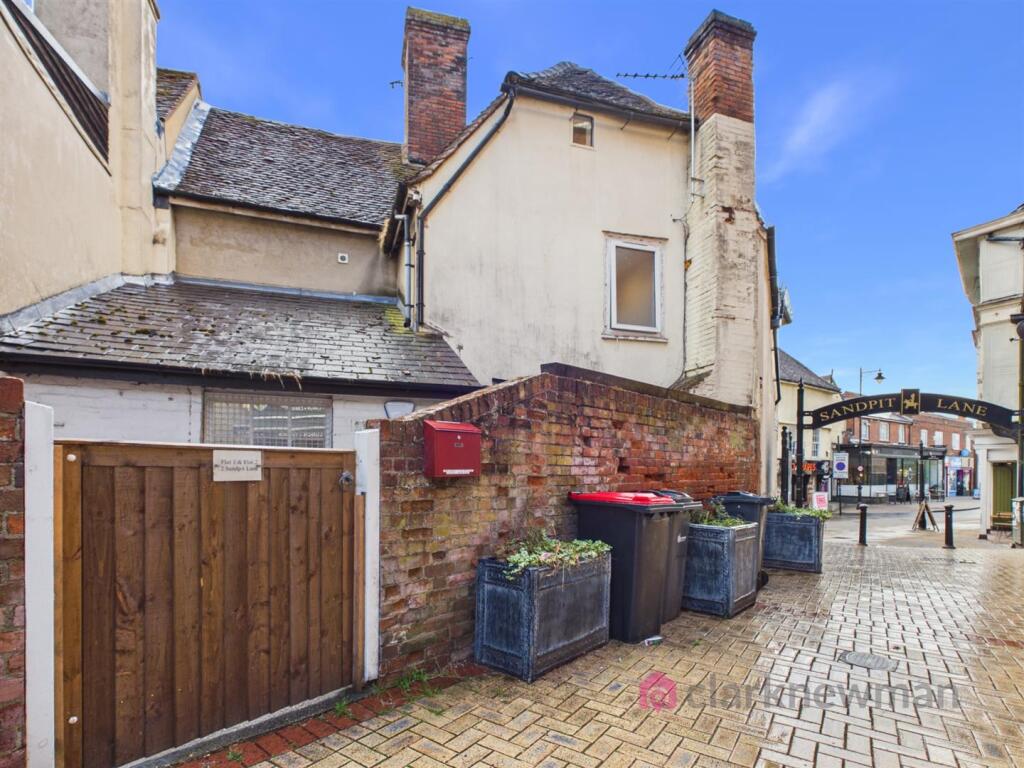 Main image of property: Sandpit Lane, Braintree, CM7