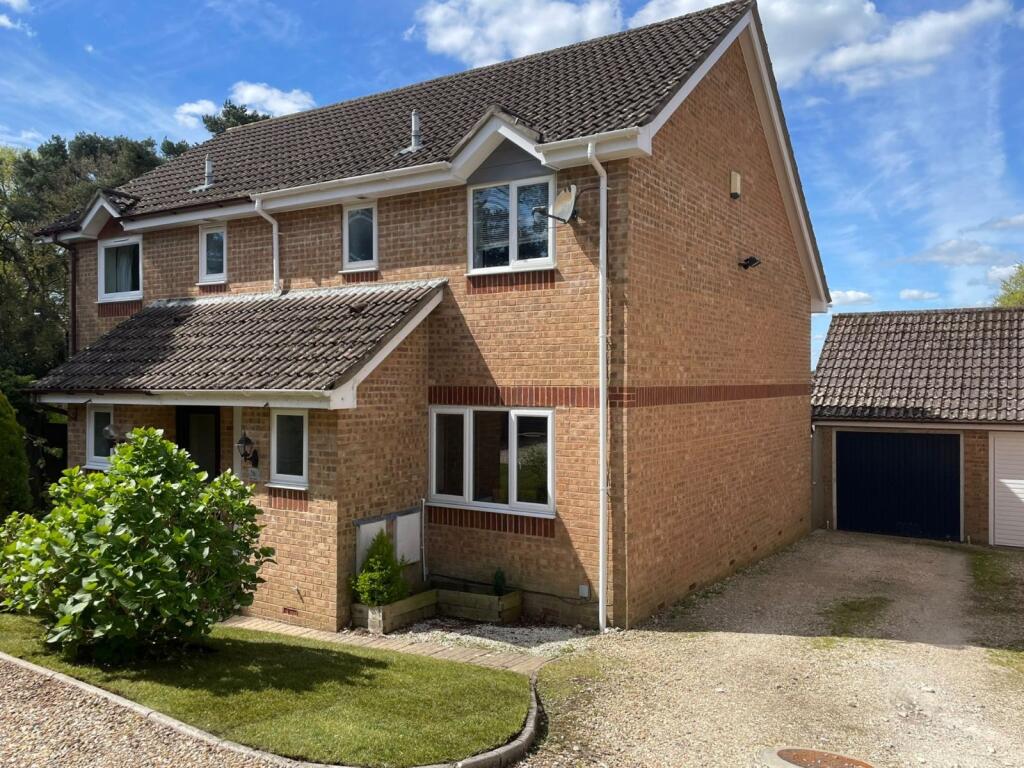 Main image of property: Oak Close, Corfe Mullen, Wimborne, Dorset, BH21