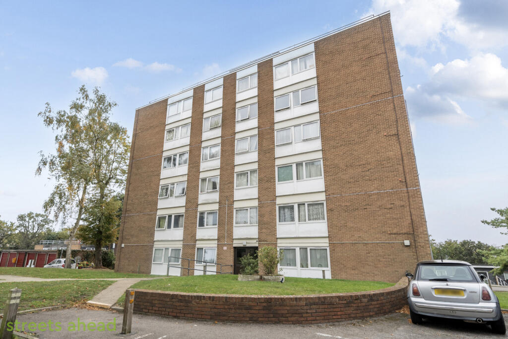 Main image of property: Priory Crescent, Upper Norwood, SE19
