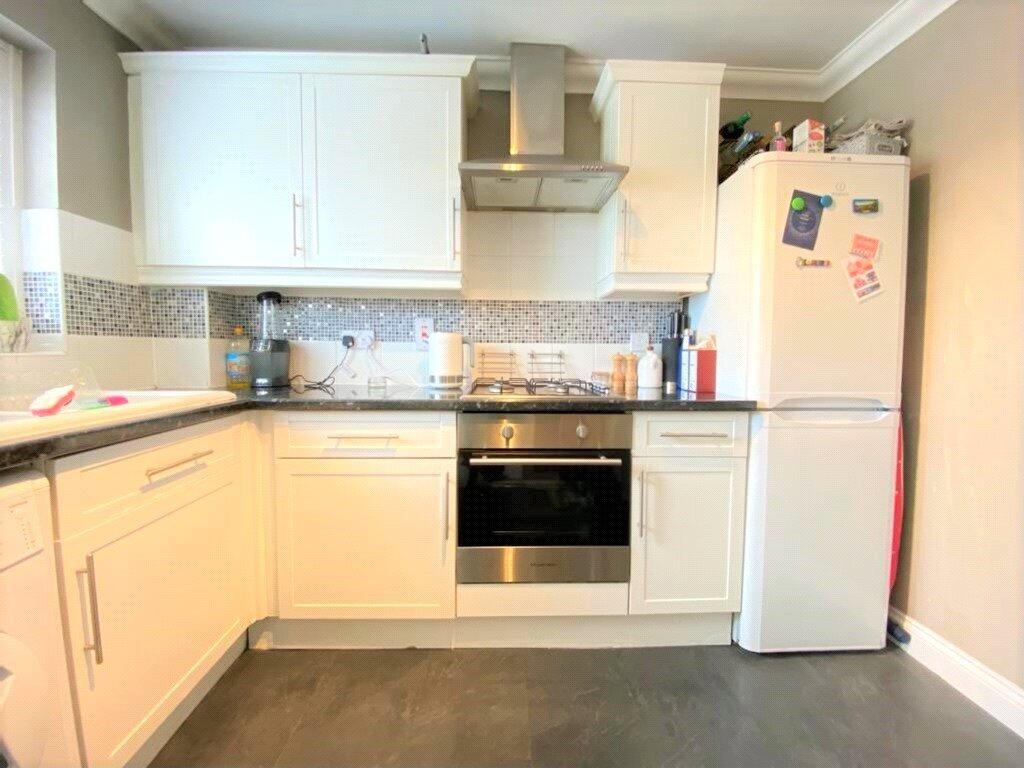 Apartment in Wokingham - View 2