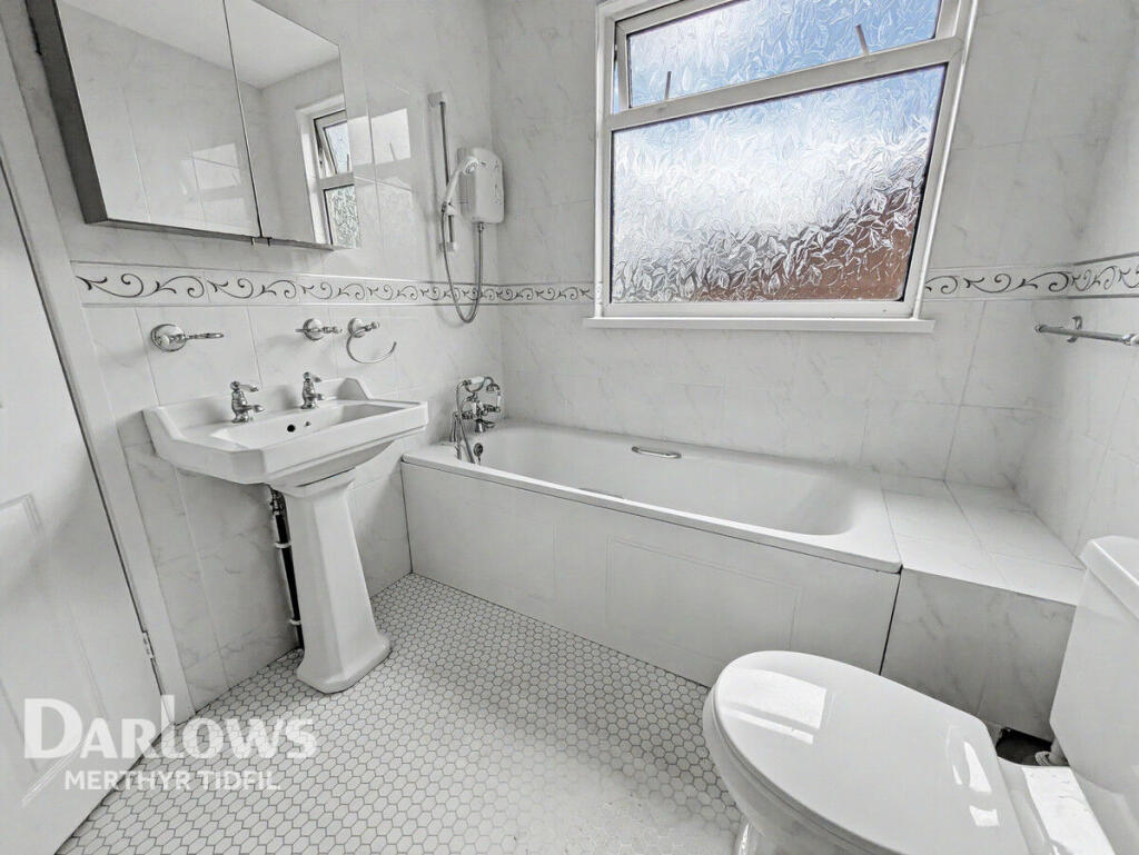 Hillside Close, Merthyr Tydfil photo 4