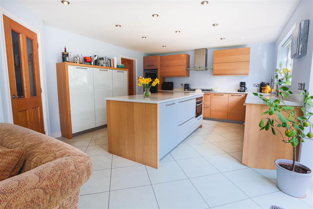Additional image 7 of Rumbush Lane, Dickens Heath, Solihull
