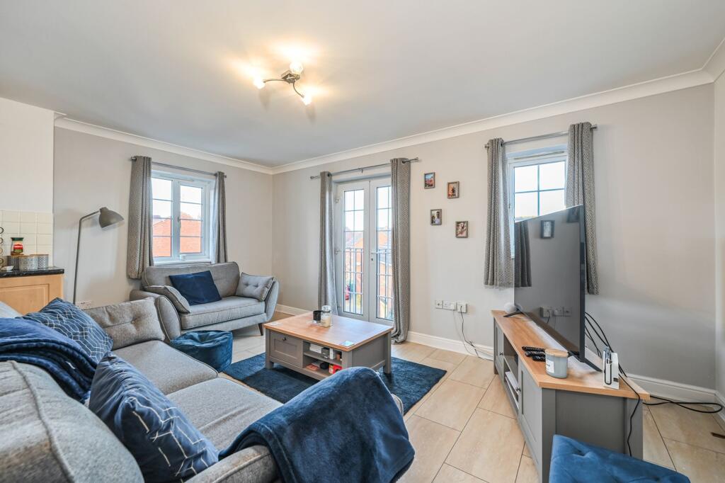 Griffin Close, Ashford, TN23 photo 3
