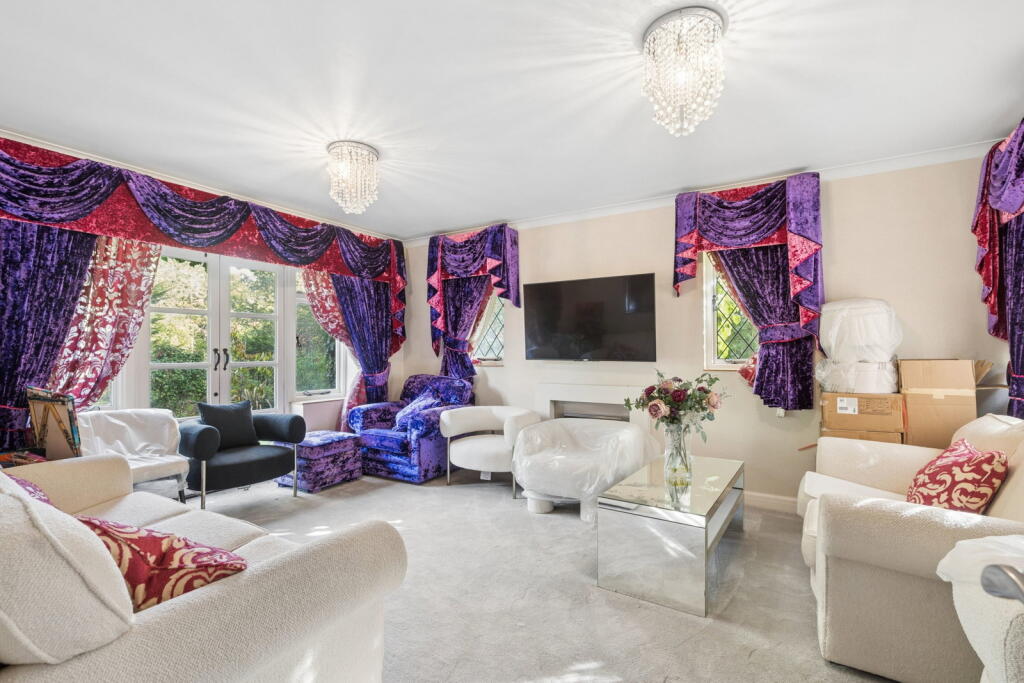 House in Harrow - More