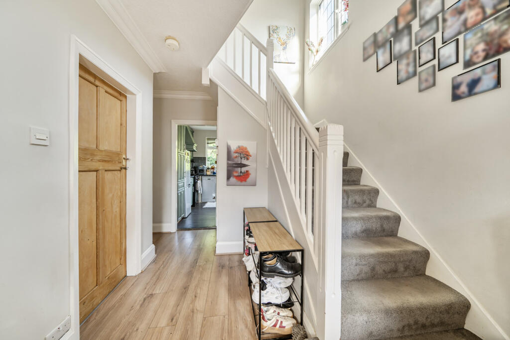 House in Leeds, West Yorkshire - More