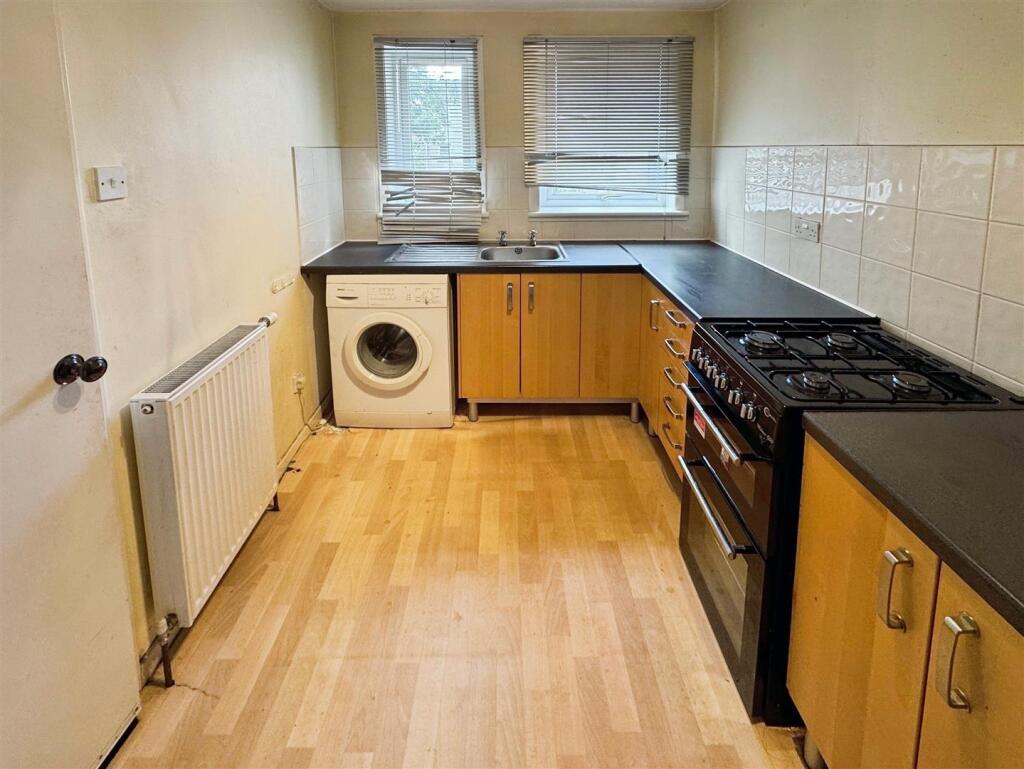 Apartment in Glasgow - View 5