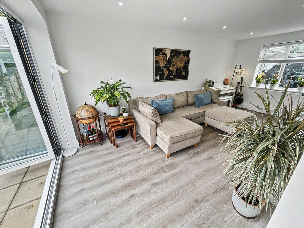 House in Bournemouth, Bournemouth, Christchurch and Poole - View 4