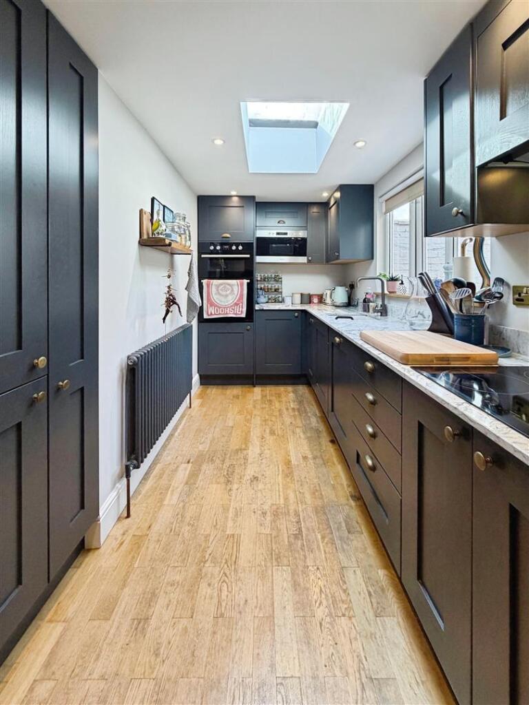 House in Warwick, Royal Leamington Spa - View 5