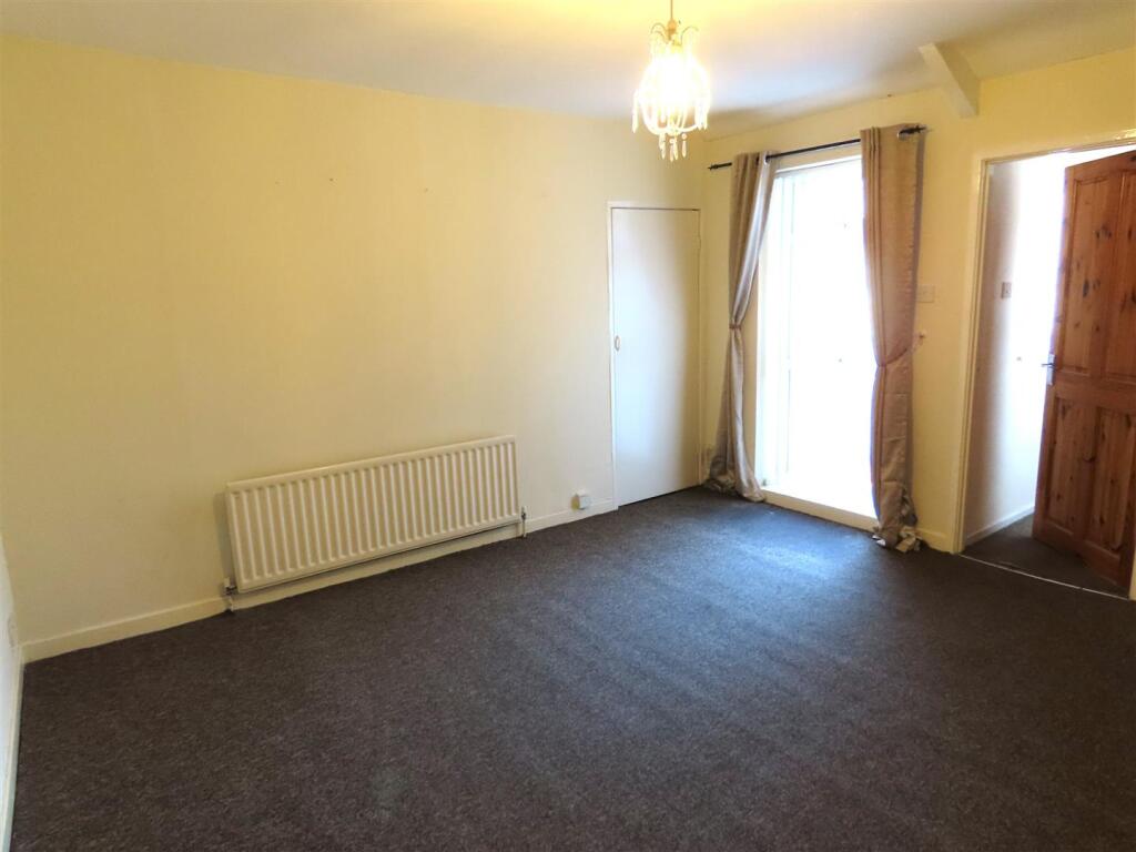 Poplar Street, Ashington photo 3