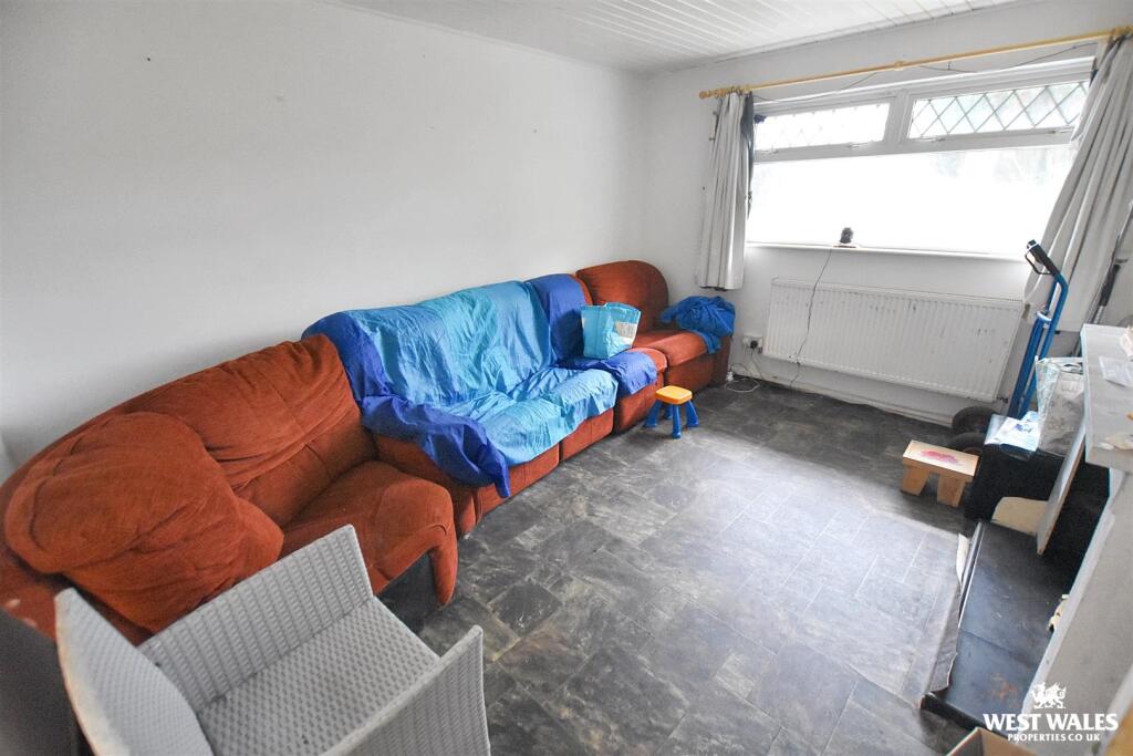 Hillcroft, Johnston, Haverfordwest photo 3