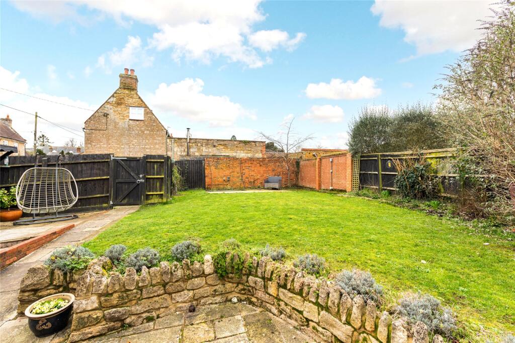 House in Whittlebury - View 5