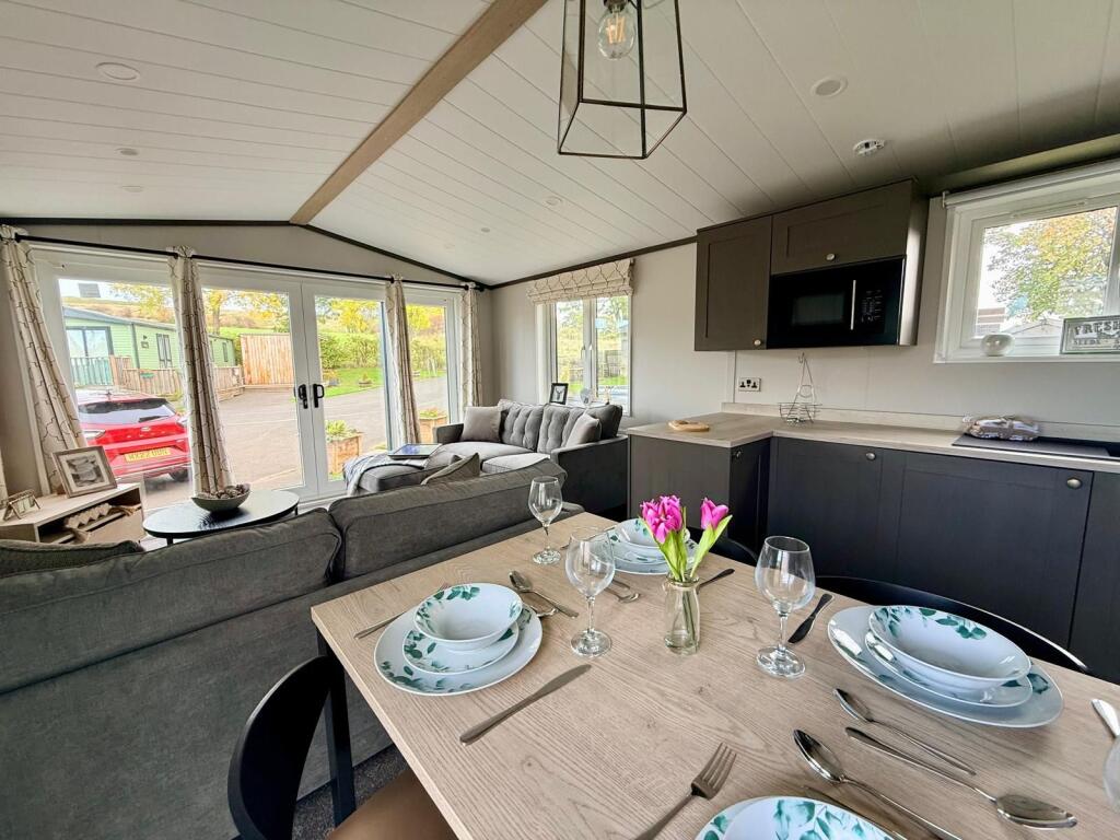 House in Bellingham, Northumberland - More