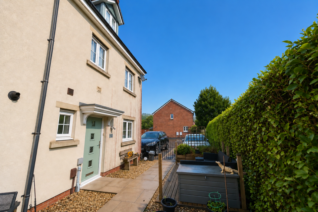 Parc Y Dyffryn, Pontypridd, CF37, Pontypridd