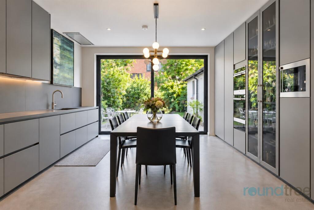House in London, Childs Hill, Golders Green - View 3