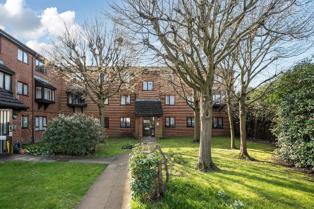 Main image of property: Eastern Road, London, UK, N22 7AS