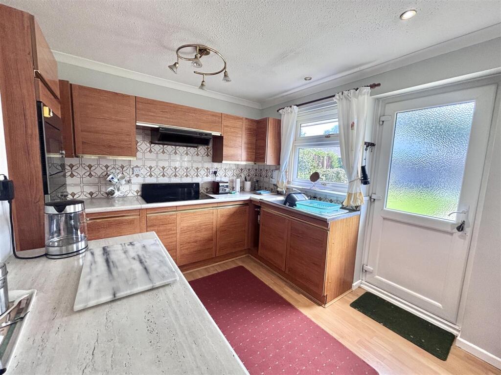 House in Plymouth - View 5