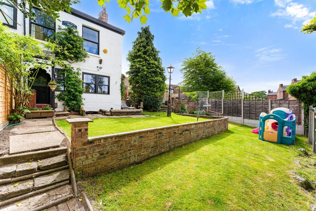 Glebelands Road, Sale photo 4