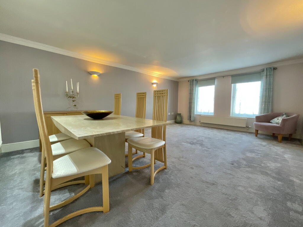 Apartment in Preston - View 5