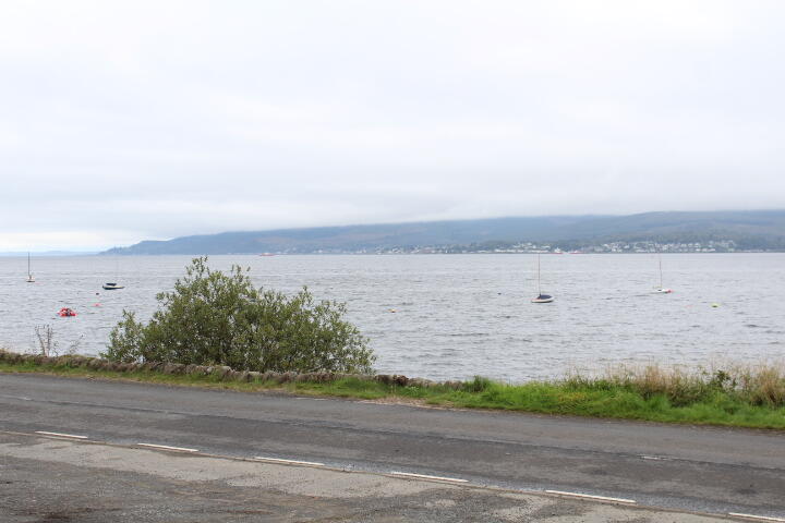 Ravenswood, Shore Road, Cove G84 0LR photo 2