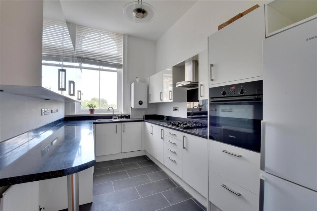 Apartment in London, Shooters Hill - View 4