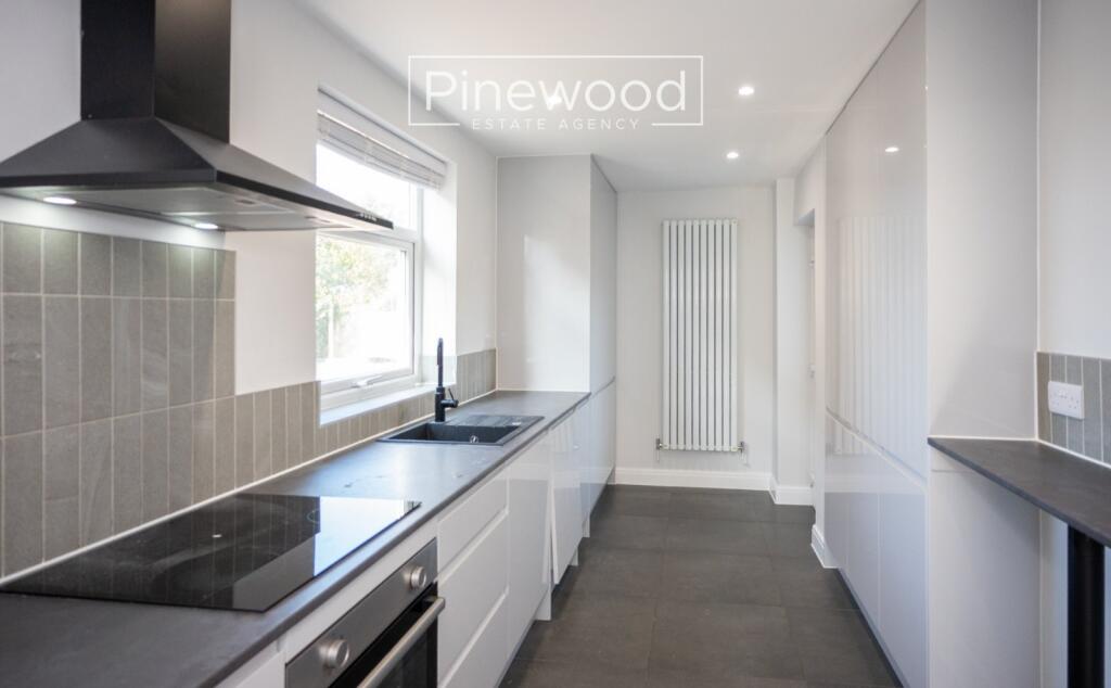 House in Pen-y-ffordd, Flintshire - View 2