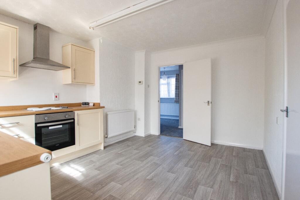 House in King's Lynn and West Norfolk, Dersingham - More