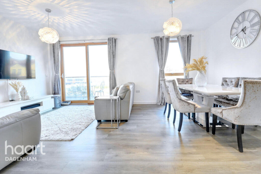 Apartment in Barking, Barking Riverside - Northgate - View 2