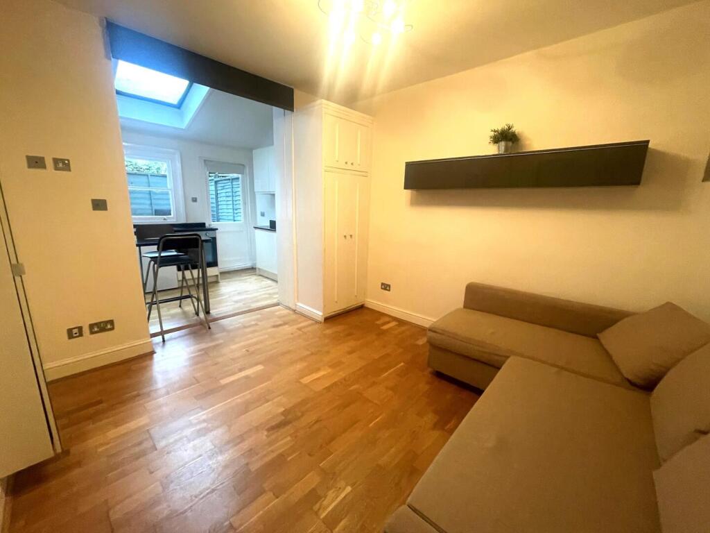 Main image of property: Finsbury Park Road, Finsbury Park, London