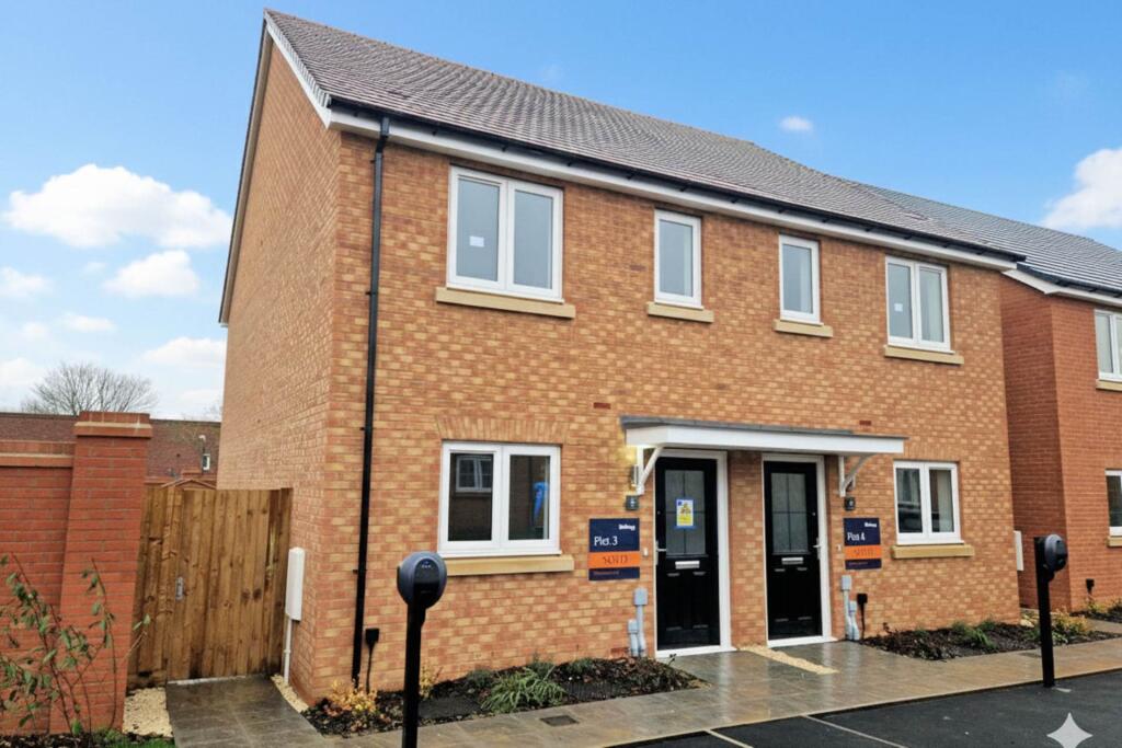 Main image of property: Buttercup Close, Milton Keynes