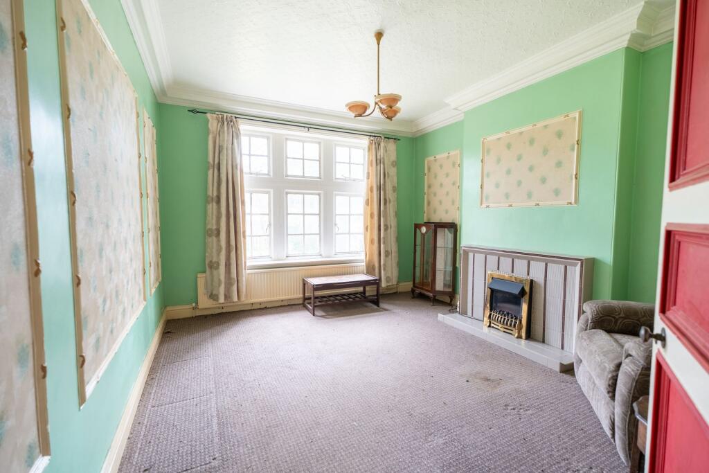 Gledhow Wood Road, Leeds, LS8 photo 3