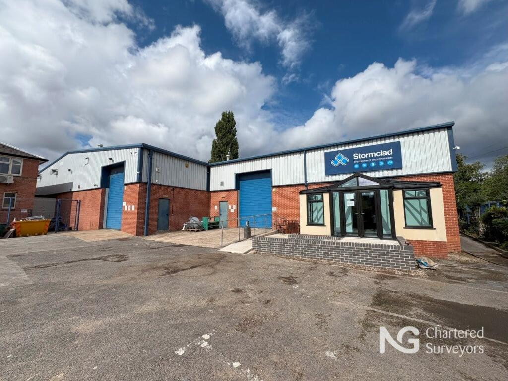 Main image of property: 60 Basford Road, Nottingham, NG6 0JL
