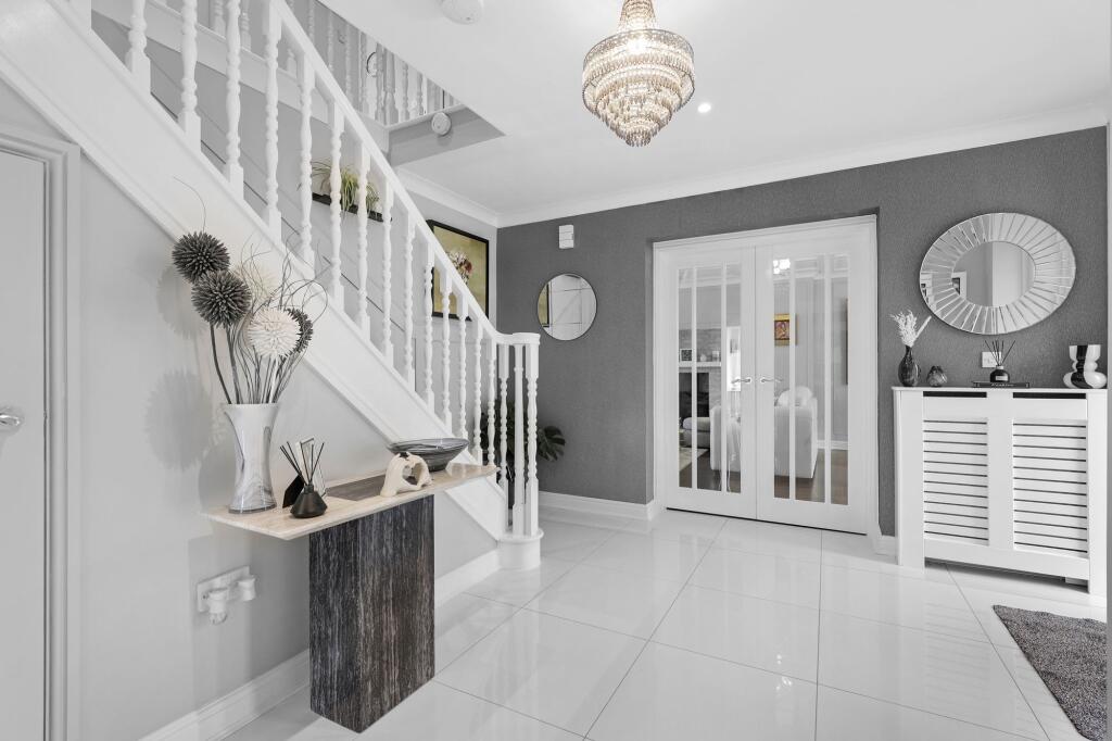 House in Middlesbrough, Nunthorpe - More