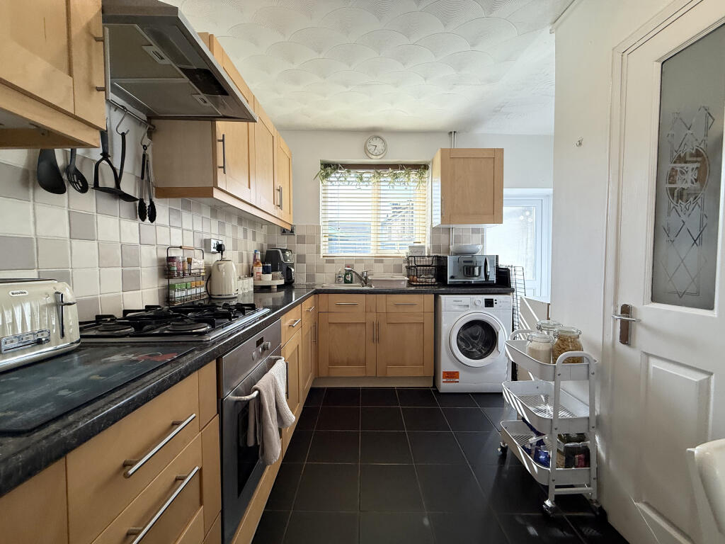 House in Cwmdare, Aberdare West - More