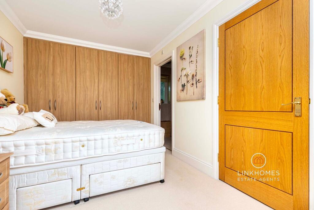 The Avenue, Poole, BH13 – pohled 5
